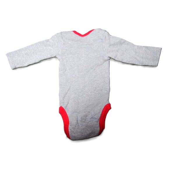 Gerber Unisex Bodysuit Gray with Red Trim and Appliqued Snowman Size 3-6 Months - Picture 2 of 2